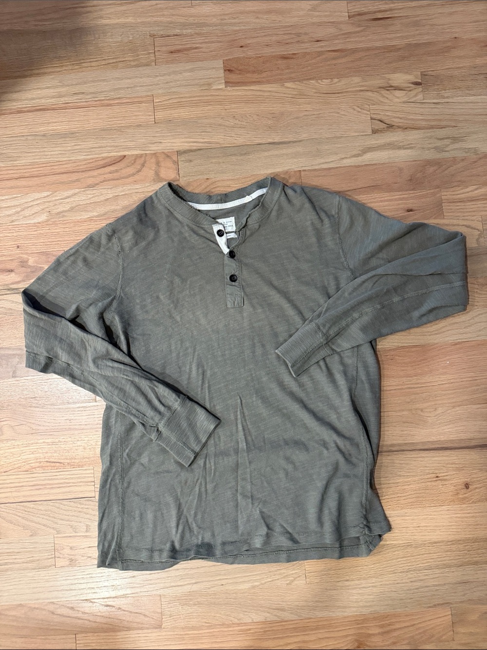 rag & bone Men's Henley Long Sleeve Shirt in Olive